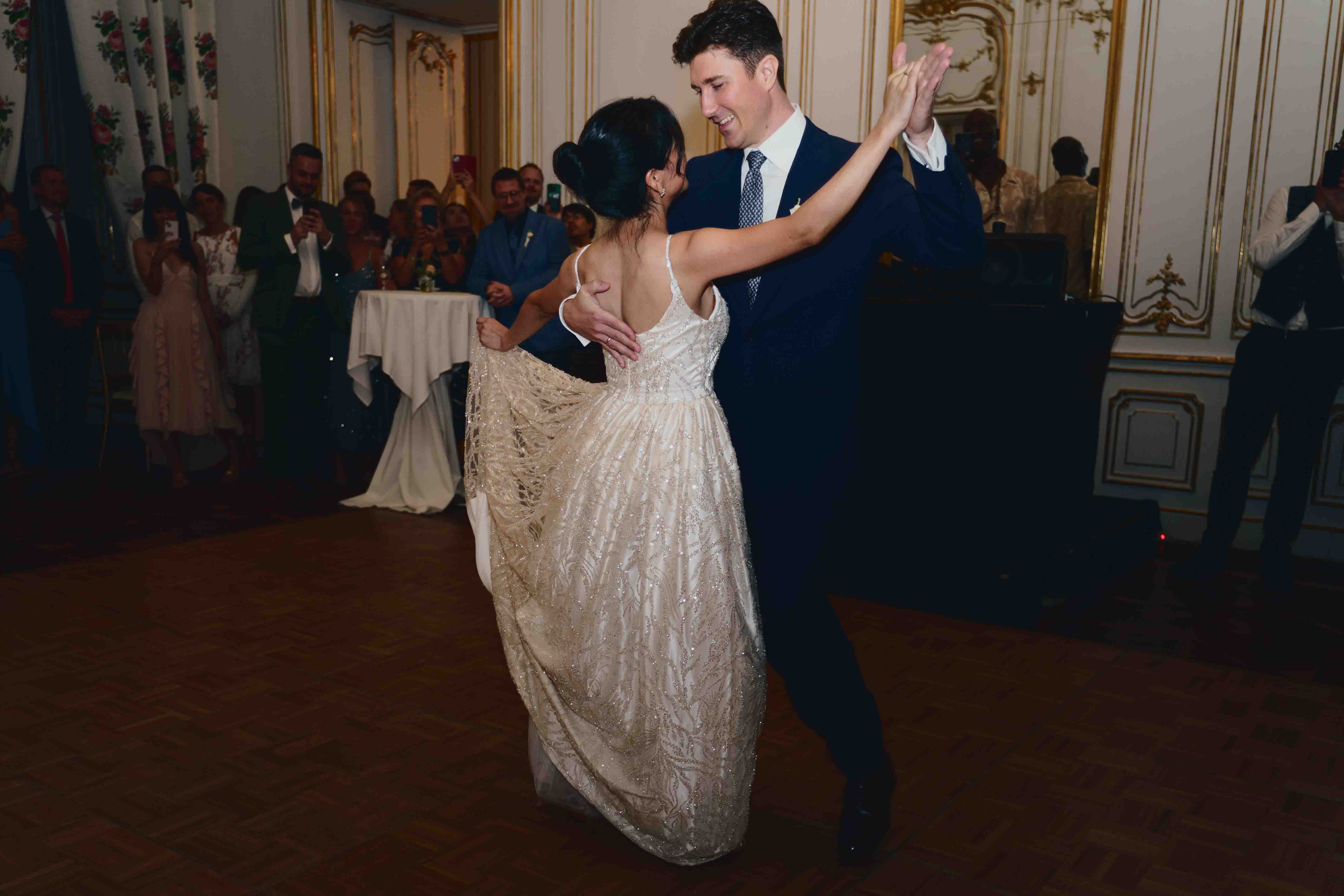 Tanzanstimmung des Brautpaares